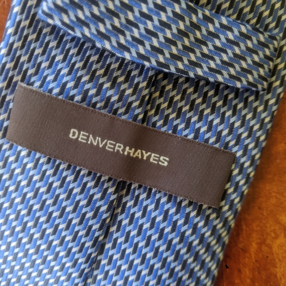Denver Hayes Silk Tie - Picture 3 of 6